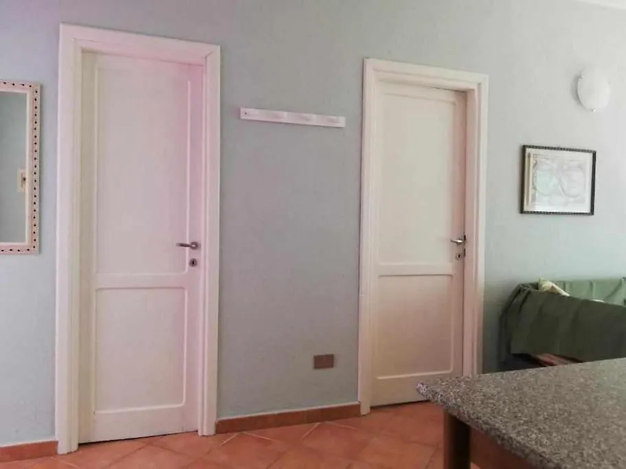 Villetta Trilocale con Giardino 1.3 Porto Pollo 0*,